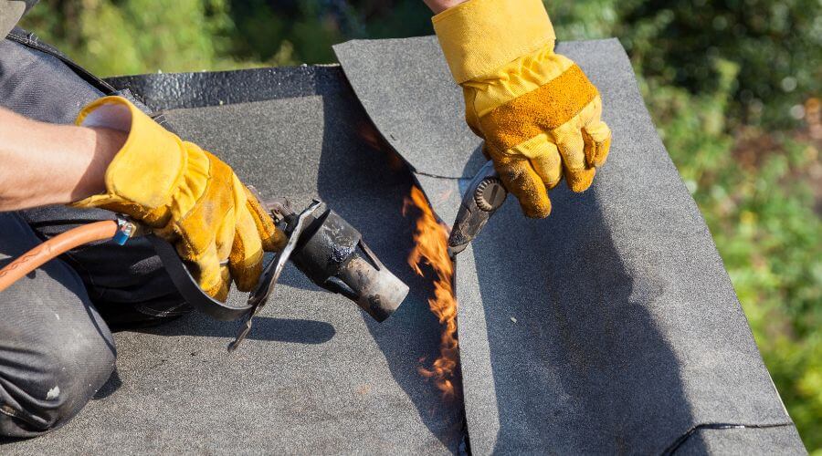 Expert Emergency Roof Repairs services in Greenland, MI